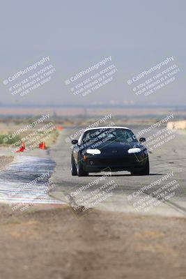 media/Sep-20-2025-Extreme Speed (Sat) [[1fcc23683c]]/Orange (Mid Intermediate)/Session 2 (Sunrise)/